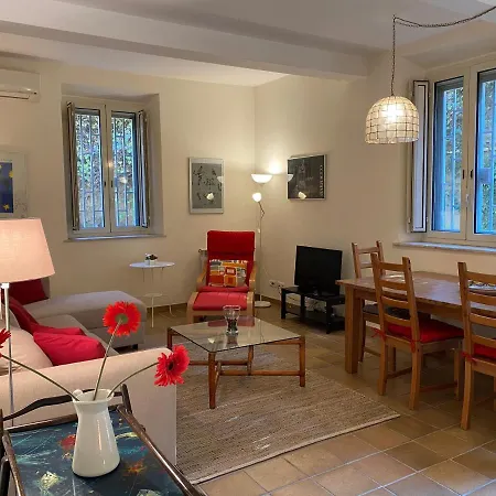 Trastevere Oasi Garden Appartement *